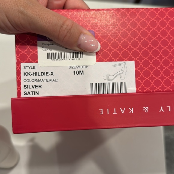 Kelly and Katie Hildie X silver satin heels - Picture 4 of 5